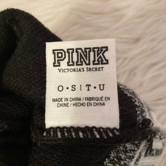 Pink Victoria’s Secret Pom Pom beanie - Picture 5 of 5